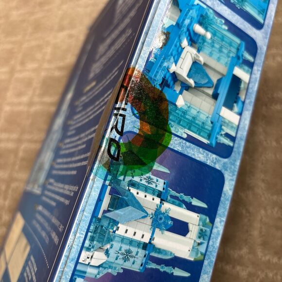 Educiro Friends Frozen Castle Building Set Toy (671 Pieces) Ice Princess Magic - Picture 6 of 9